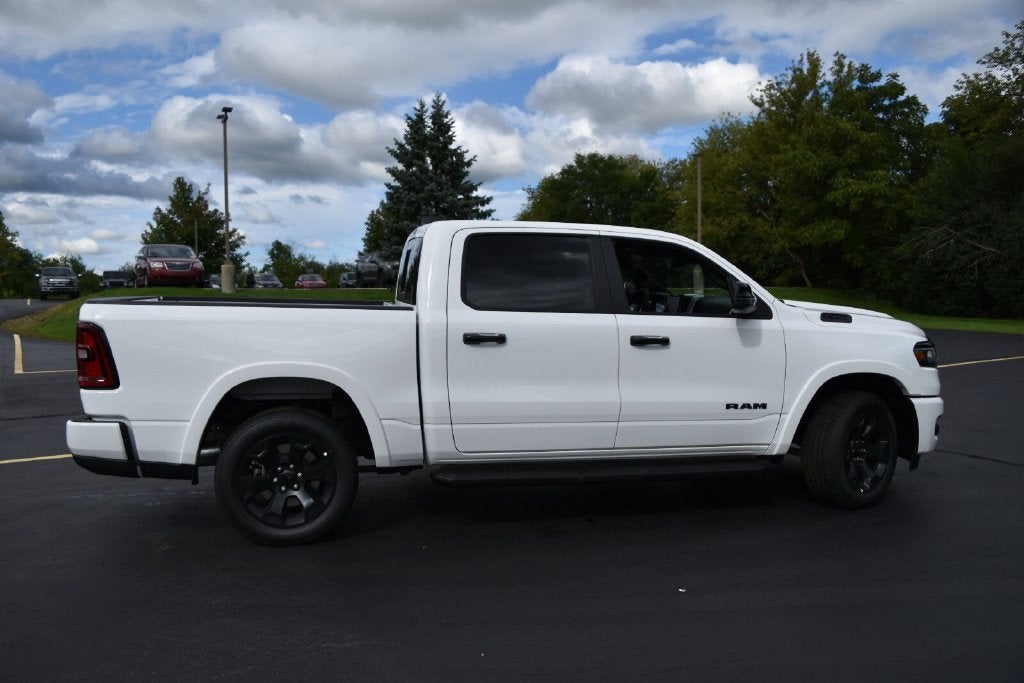 2027 RAM 1500 Big Horn/Lone Star