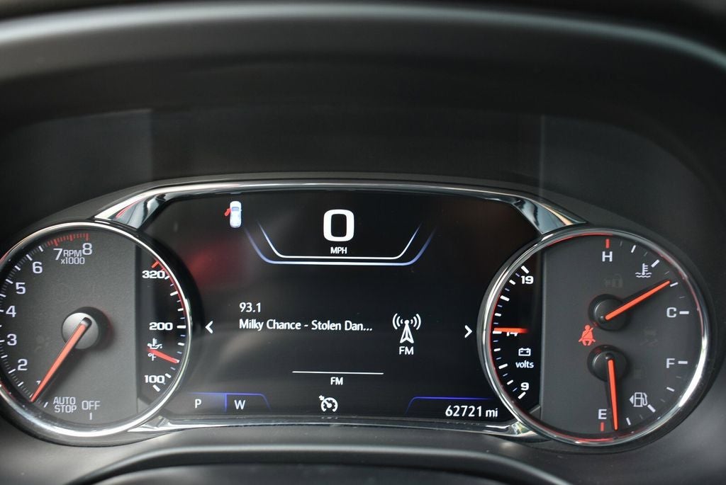 2023 GMC Acadia AT4