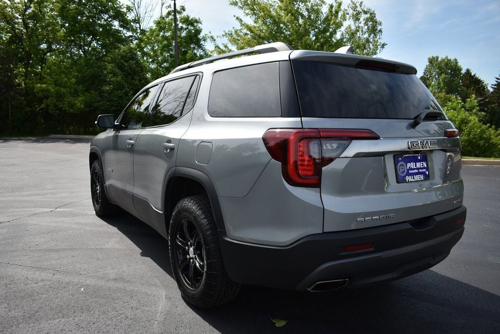 2023 GMC Acadia AT4