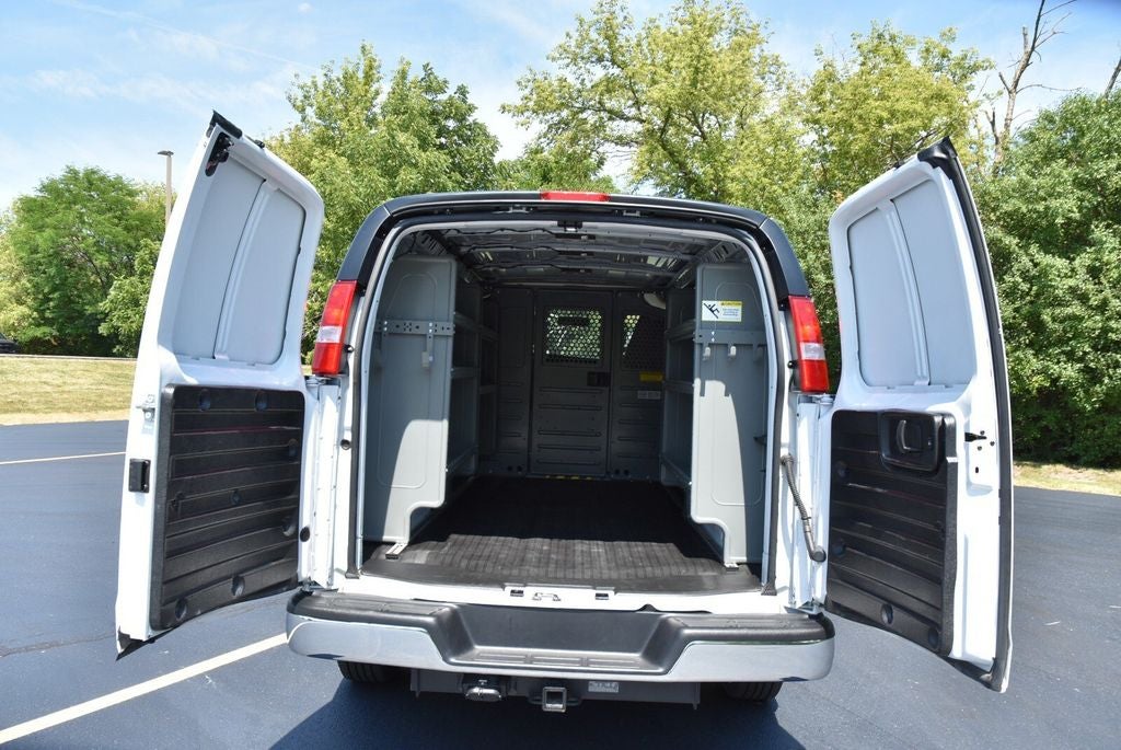 2025 GMC Savana Cargo Van Work Van