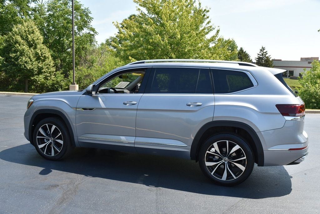 2025 Volkswagen Atlas 2.0T SEL Premium R-Line