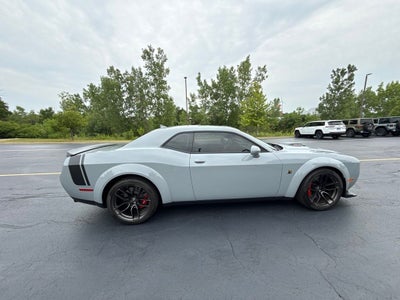 2022 Dodge Challenger R/T Scat Pack Widebody