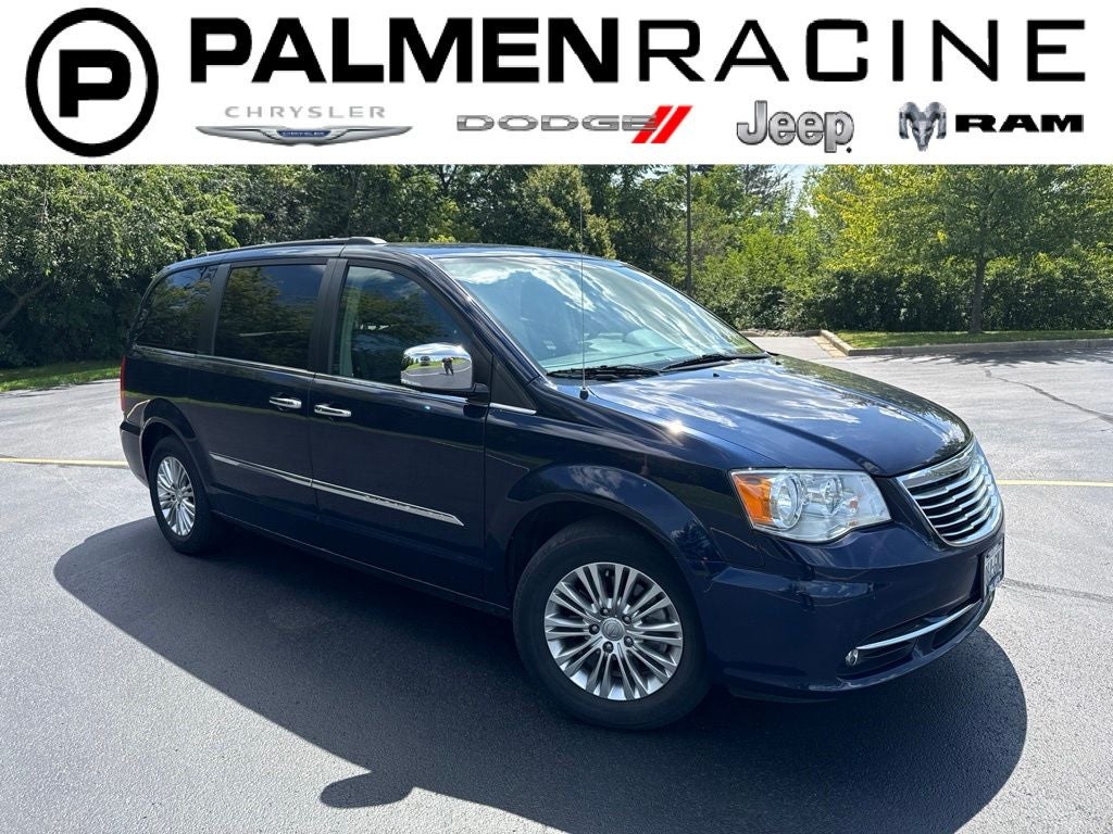 2015 Chrysler Town & Country Touring-L