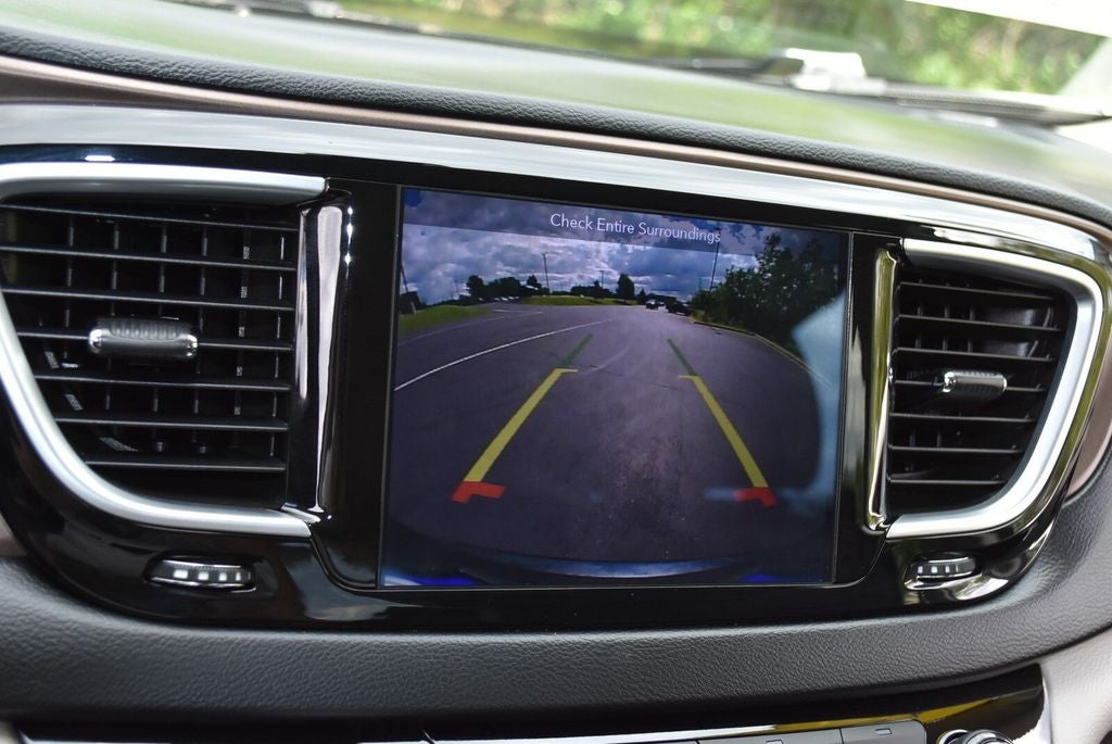 2019 Chrysler Pacifica Touring L Plus