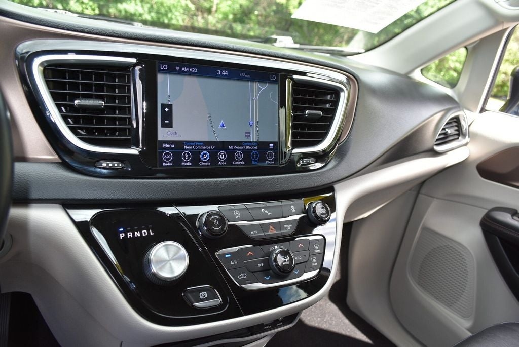 2019 Chrysler Pacifica Touring L Plus