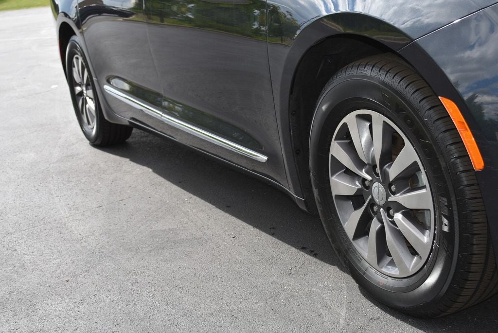 2019 Chrysler Pacifica Touring L Plus