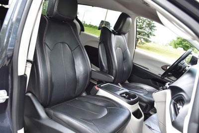 2019 Chrysler Pacifica Touring L Plus