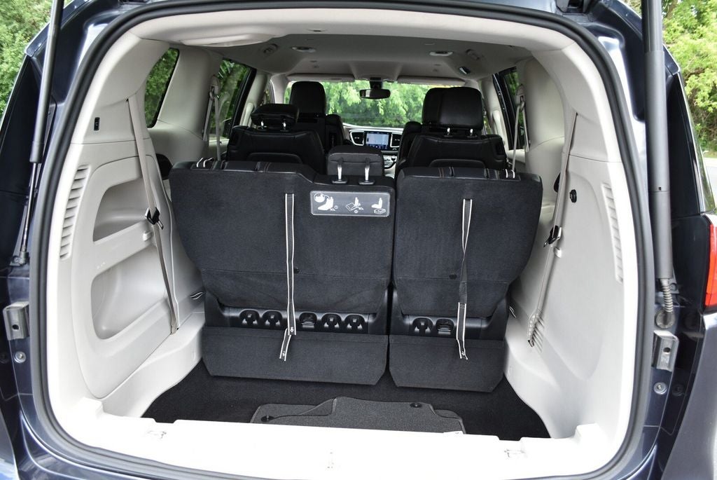 2019 Chrysler Pacifica Touring L Plus