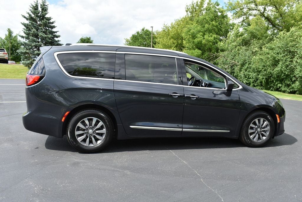 2019 Chrysler Pacifica Touring L Plus