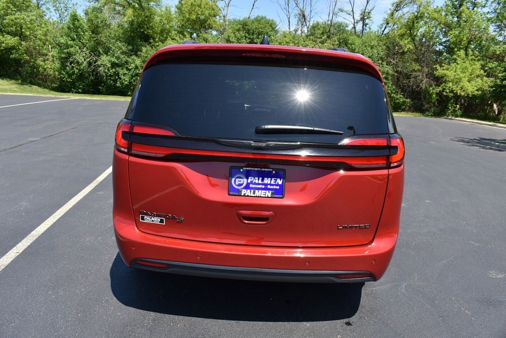 2025 Chrysler Pacifica Limited