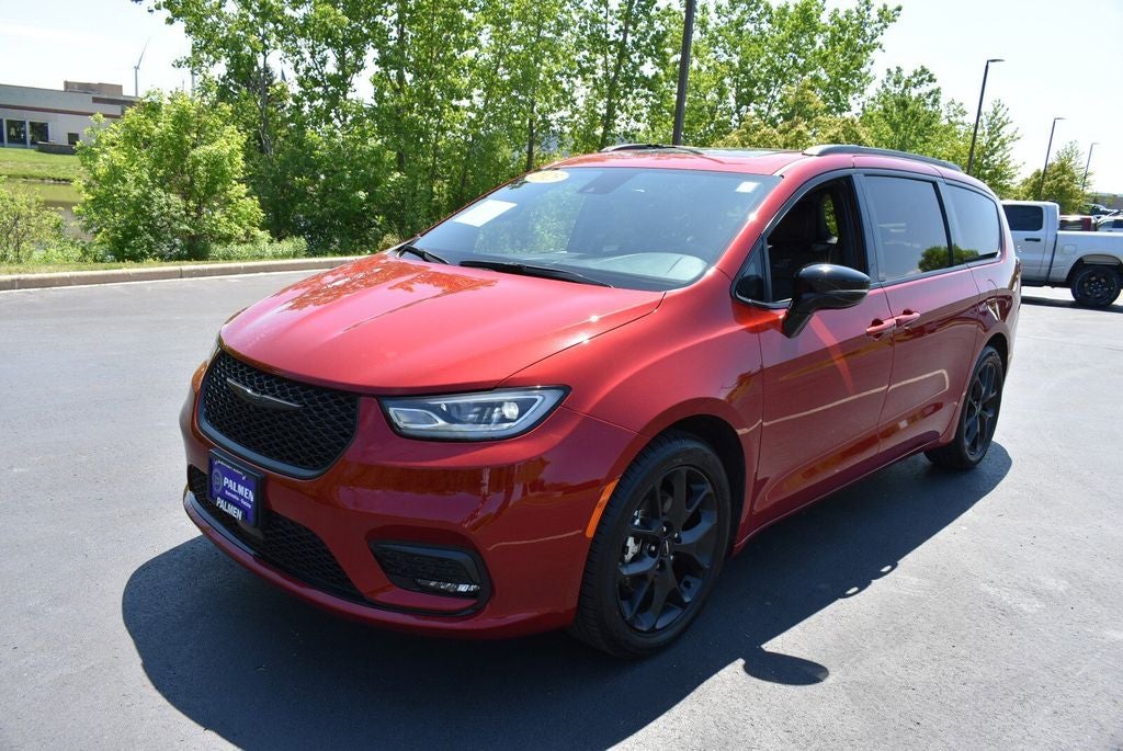 2025 Chrysler Pacifica Limited