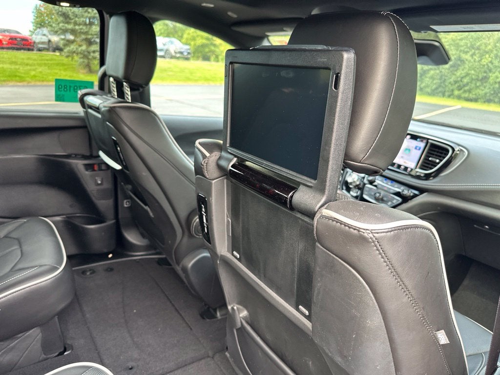 2025 Chrysler Pacifica Limited