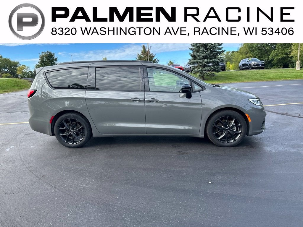 2025 Chrysler Pacifica Limited