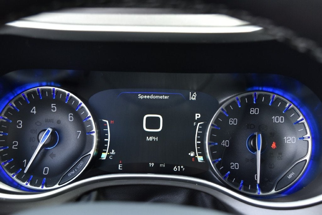 2027 Chrysler Pacifica Limited