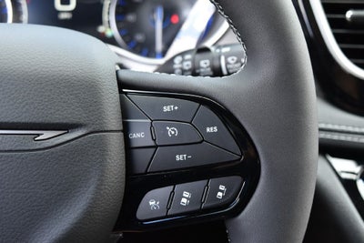 2027 Chrysler Pacifica Limited