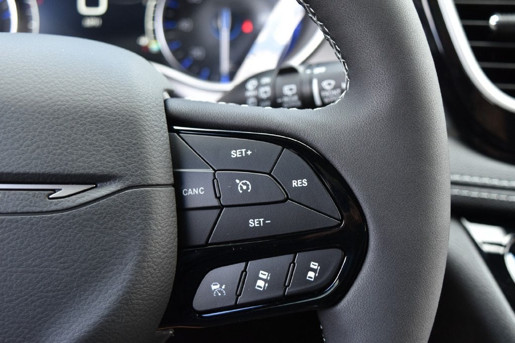 2027 Chrysler Pacifica Limited
