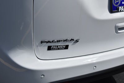 2027 Chrysler Pacifica Limited