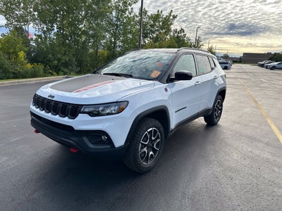 2025 Jeep Compass Trailhawk
