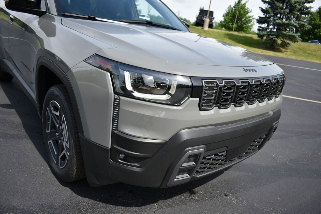2026 Jeep Cherokee Laredo