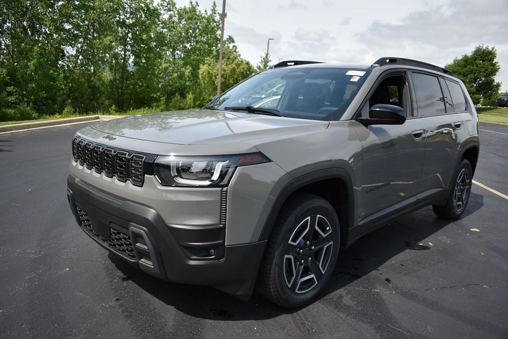 2026 Jeep Cherokee Laredo