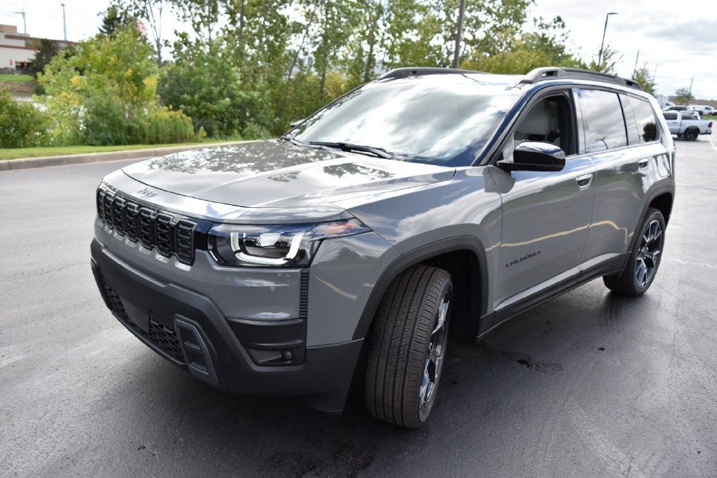 2026 Jeep Cherokee Overland