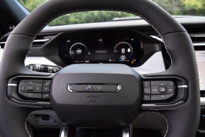 2026 Jeep Cherokee Overland