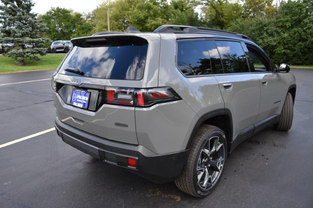 2026 Jeep Cherokee Overland