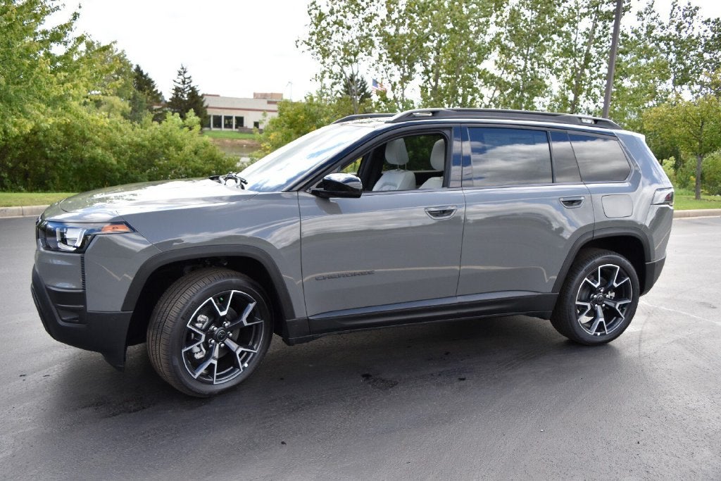2026 Jeep Cherokee Overland