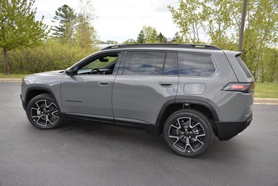 2026 Jeep Cherokee Overland