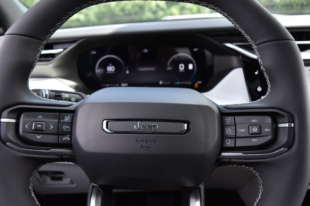 2026 Jeep Cherokee Overland