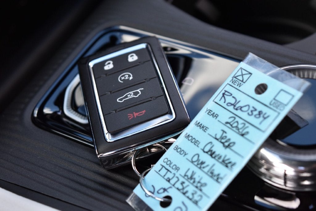 2026 Jeep Cherokee Overland
