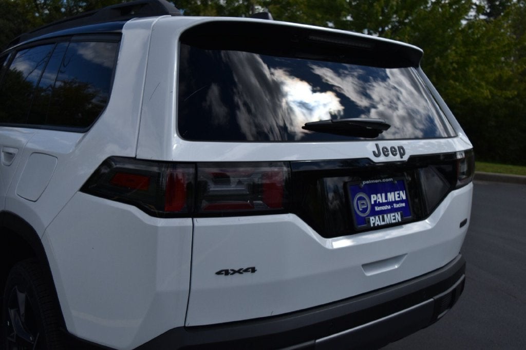 2026 Jeep Cherokee Overland