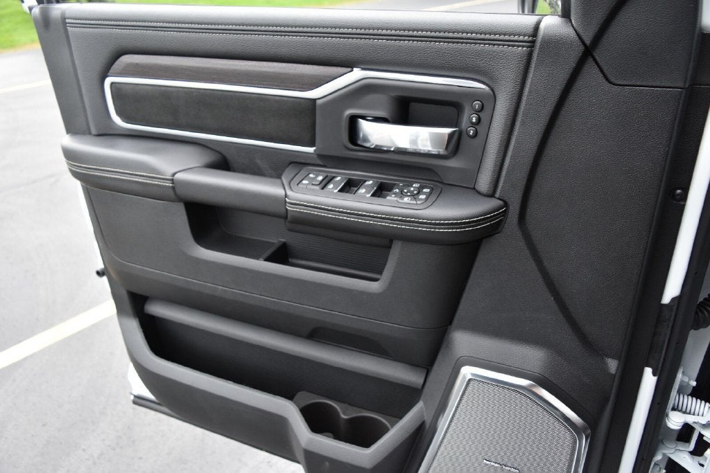 2027 RAM 2500 Laramie