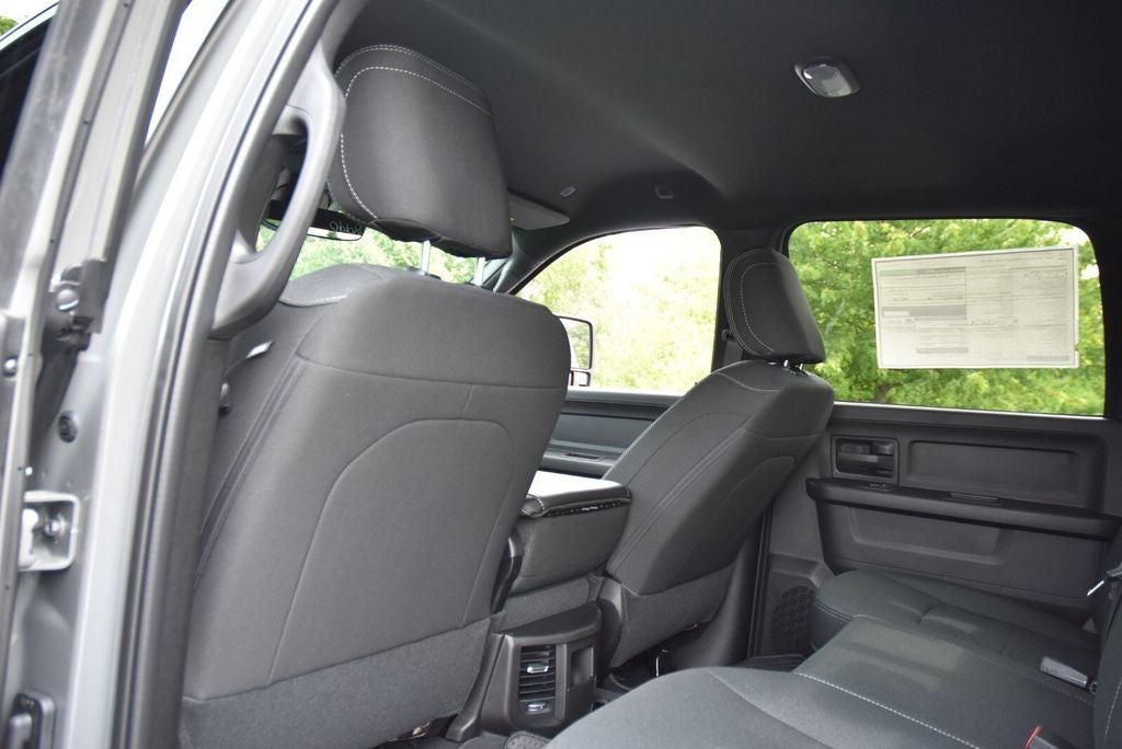 2026 RAM 2500 Black Express