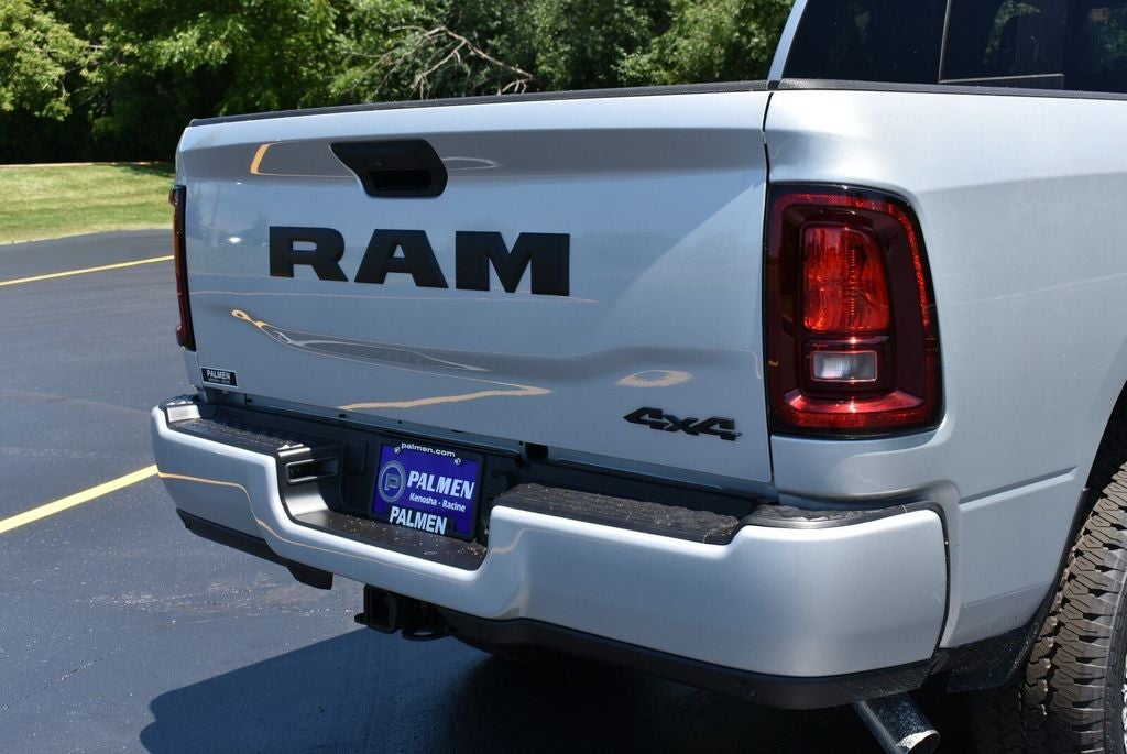 2026 RAM 2500 Black Express
