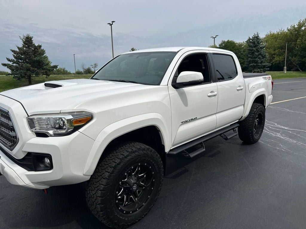 2016 Toyota Tacoma TRD Sport
