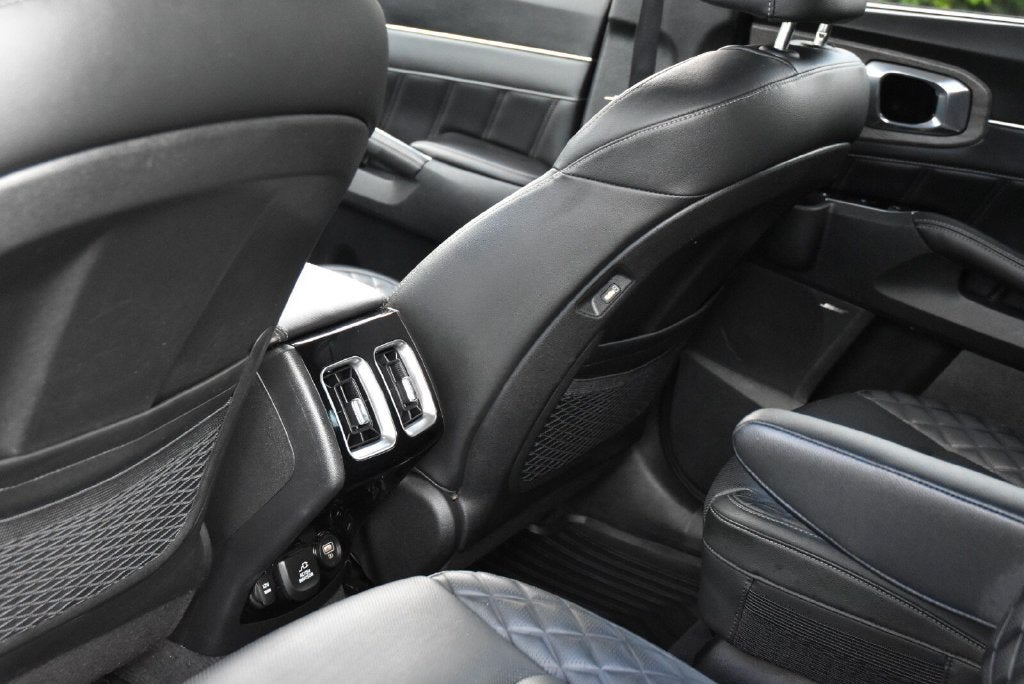 2023 Kia Sorento X-Line SX Prestige
