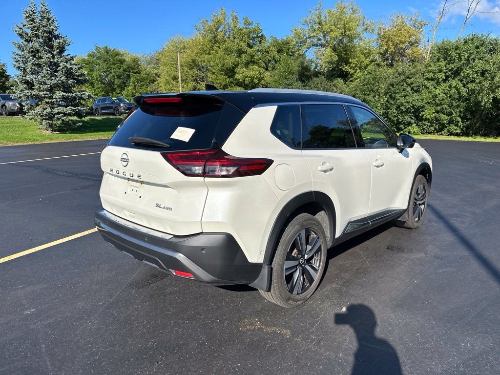 2023 Nissan Rogue SL