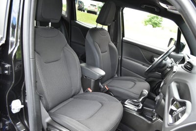 2022 Jeep Renegade Altitude